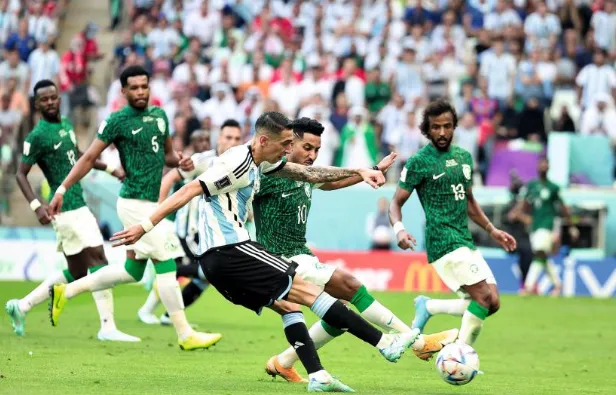 开云体育网址-勒纳尔：和球员说不是来和梅西自拍的！阿根廷可能低估沙特